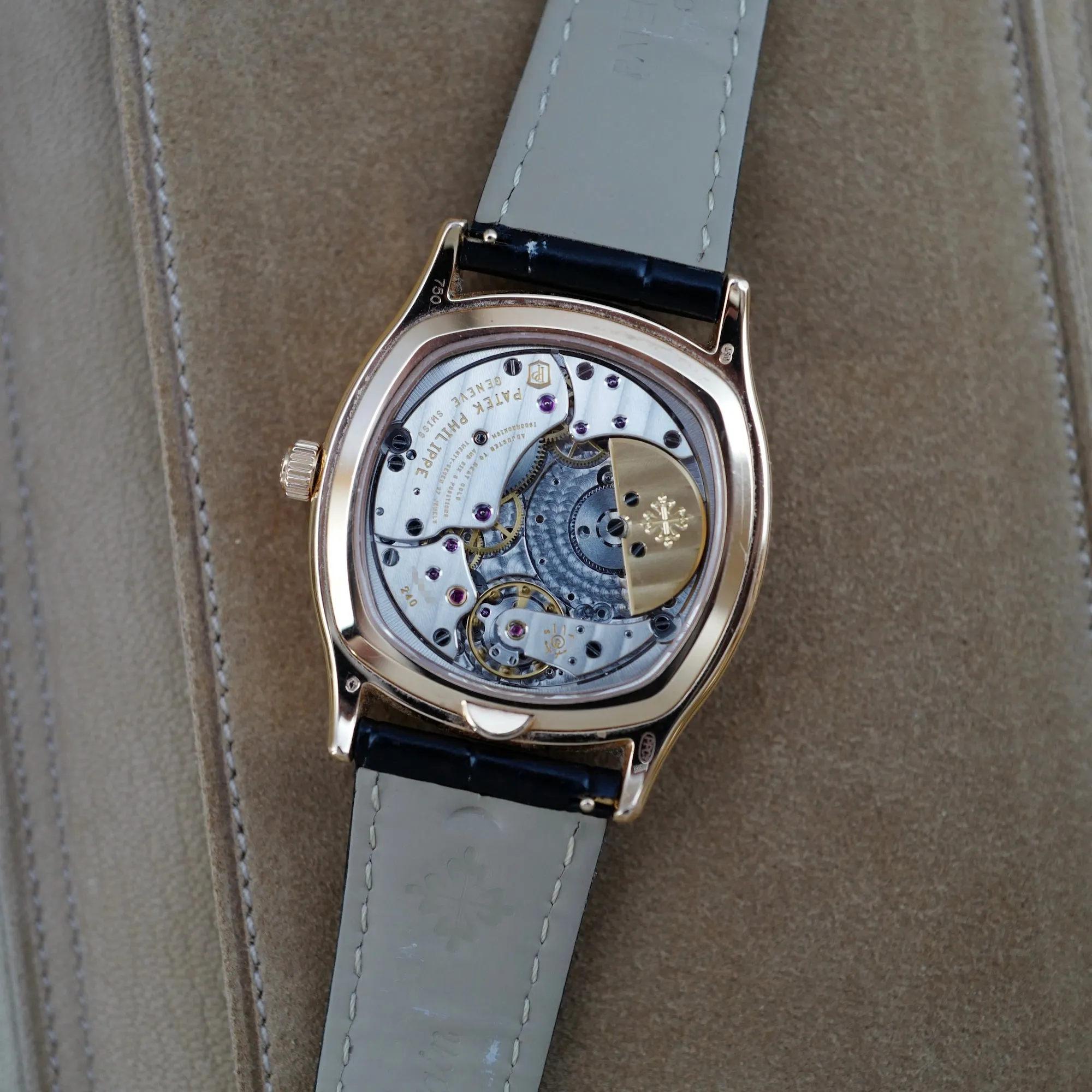 Patek Philippe Rose Gold Perpetual Calendar Ref. 5940 (New Arrival)