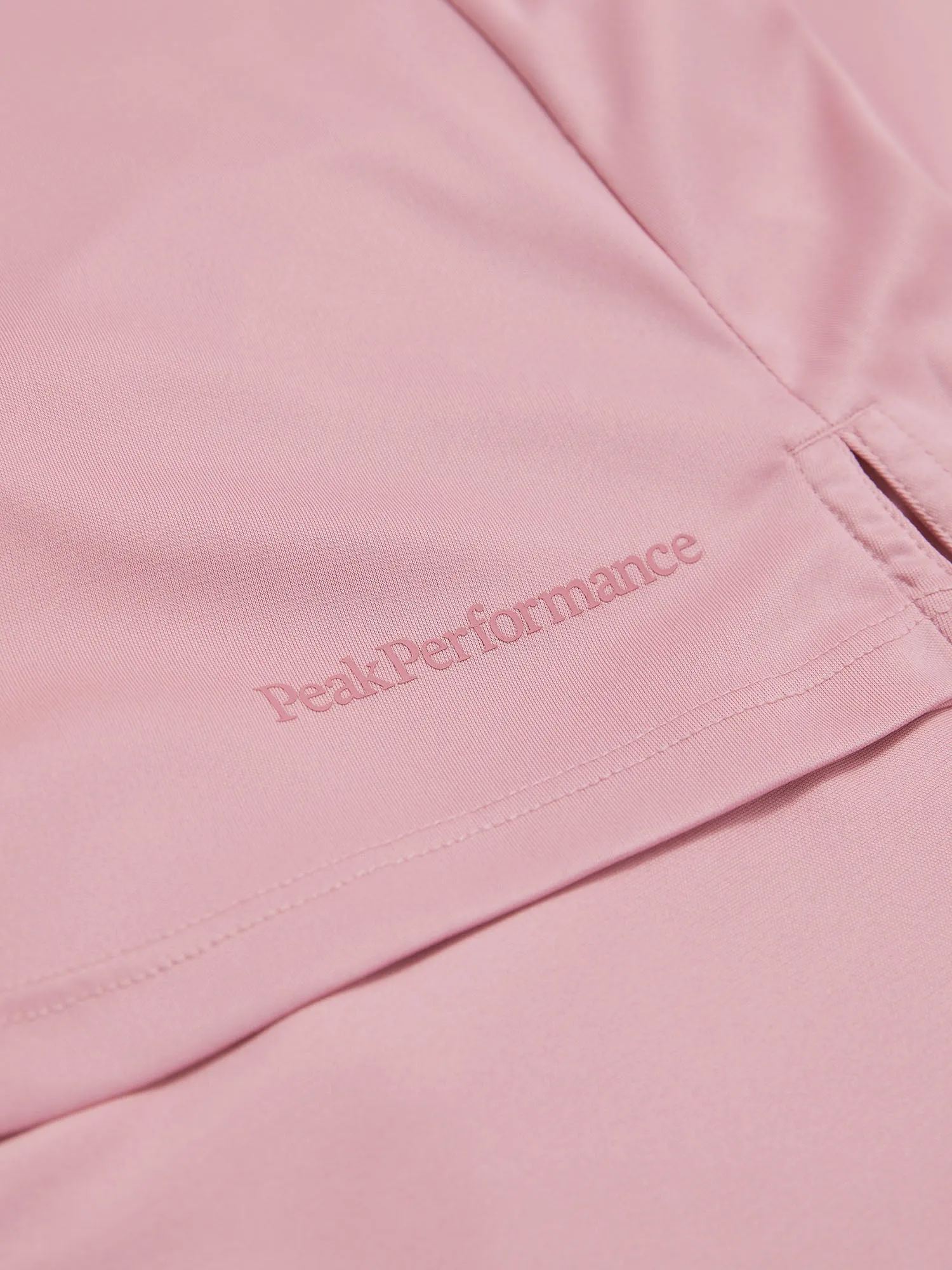 PEAK PERFORMANCE WOMENS PLAYER GOLF SKIRT