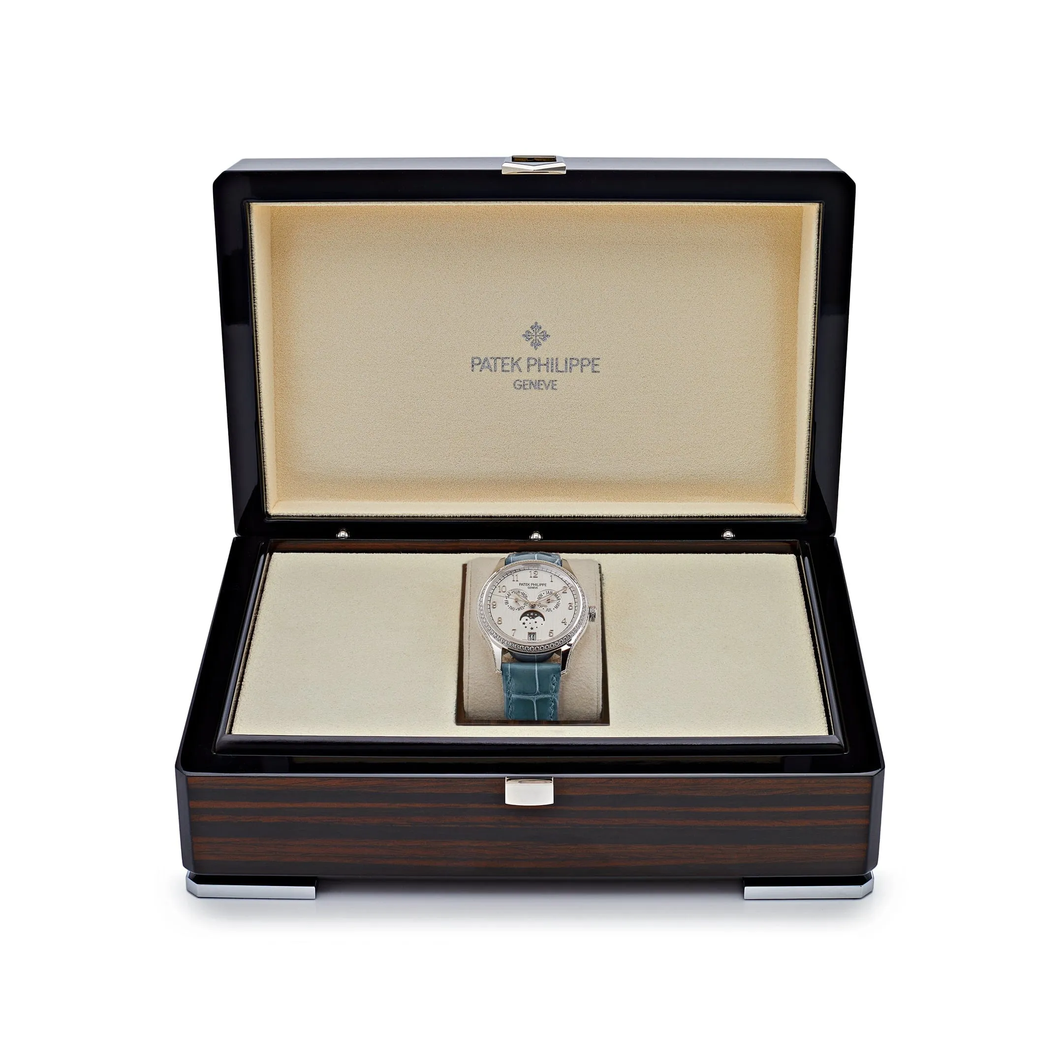 PP Luxury Watches Complications 4947G-010 Annual Calendar White Gold Silver Dial (2021)