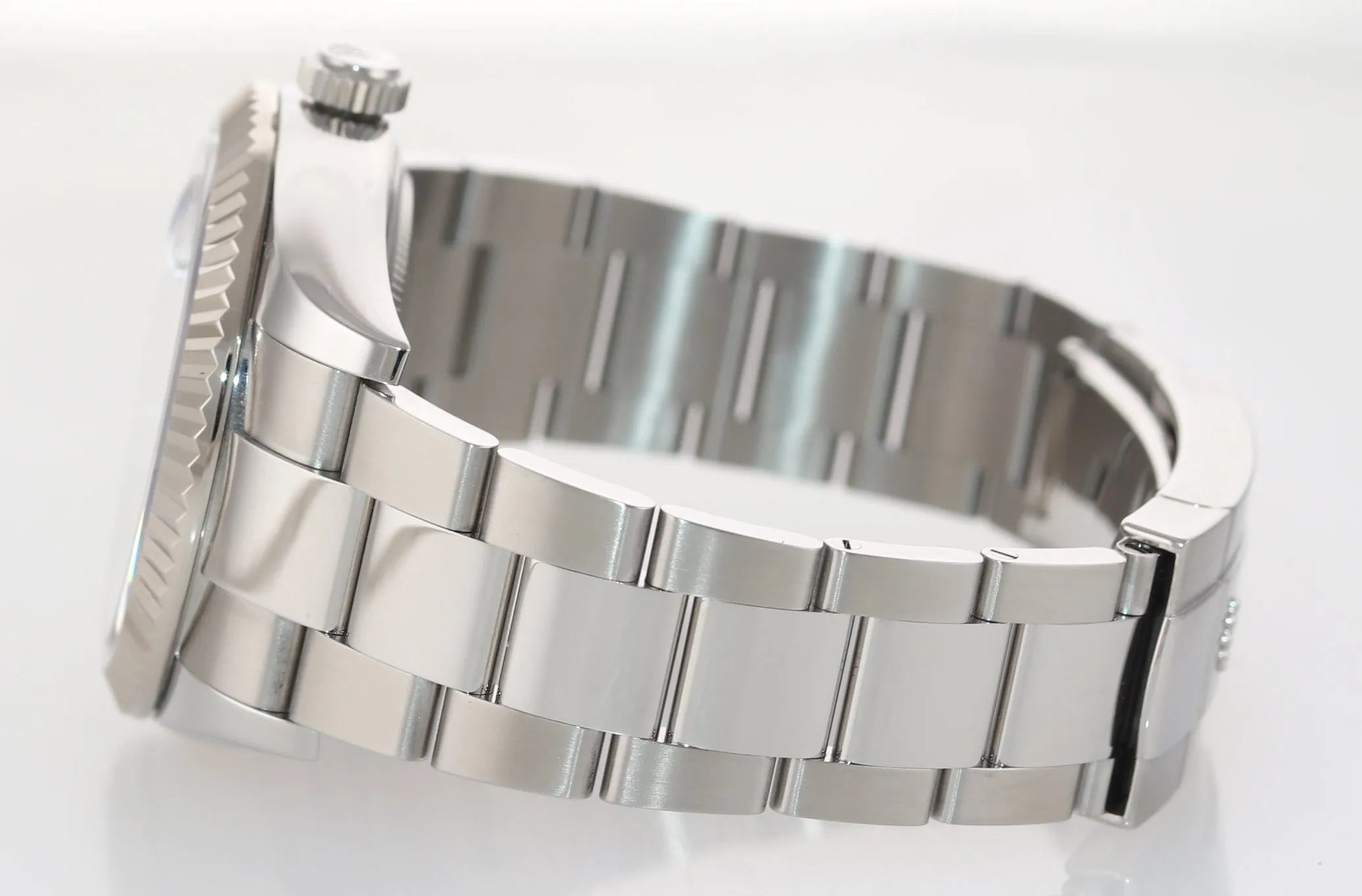 Rolex Sky-Dweller Steel White Gold Fluted Bezel 326934 42mm Black Watch Box