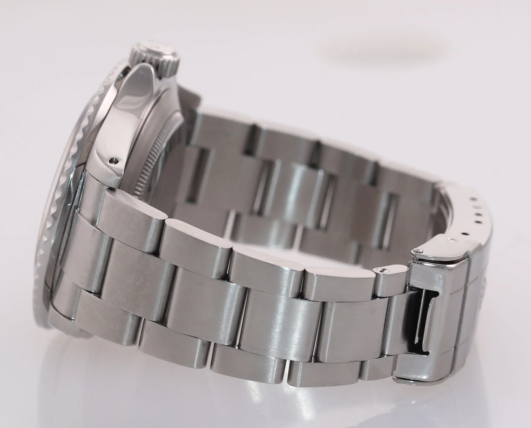 Rolex Submariner 16610 Steel Black Tritium Dial 40mm Pre Ceramic Watch Box