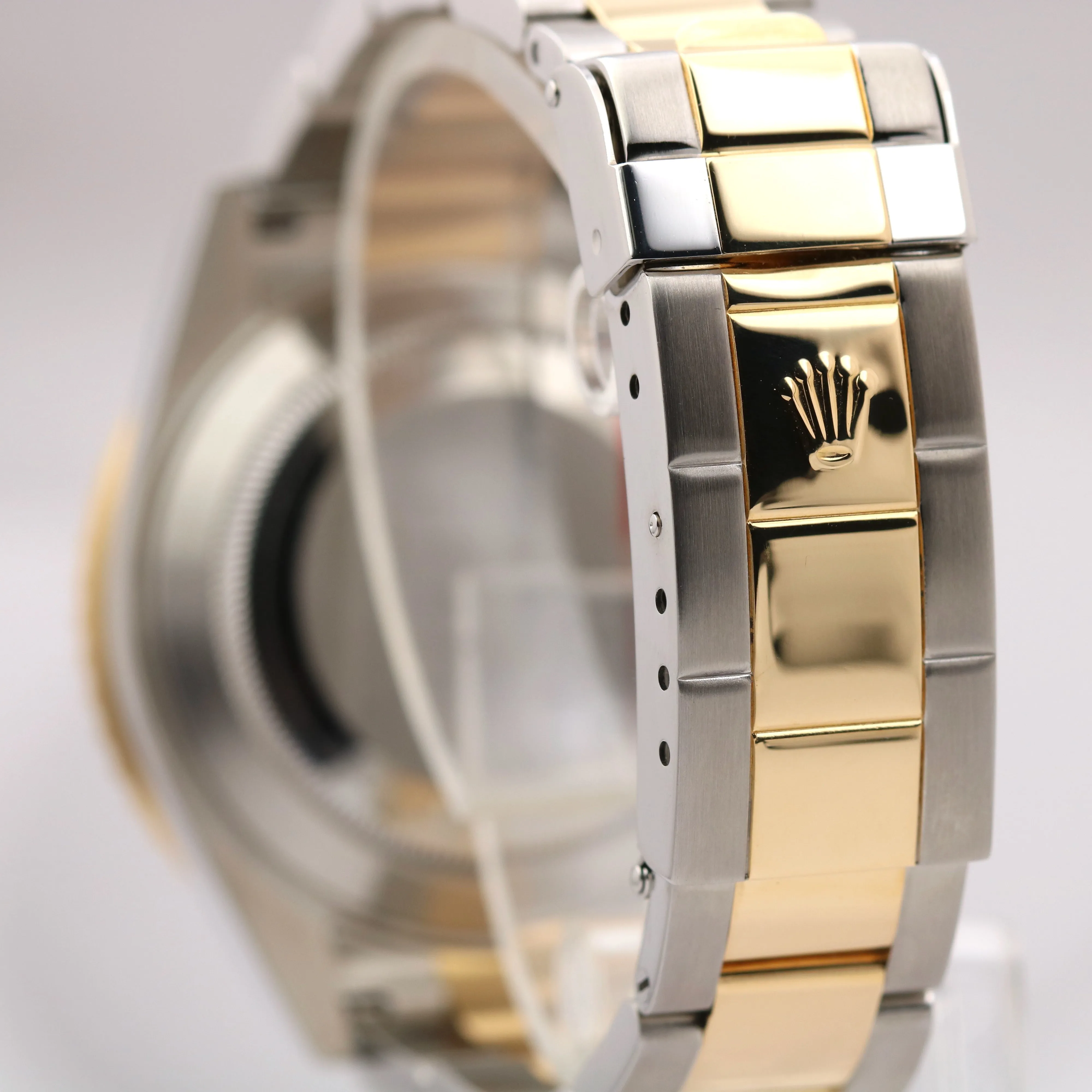Rolex Submariner Date Two-Tone Gold Blue NO HOLES 40mm PAPERS Watch 16613 B P