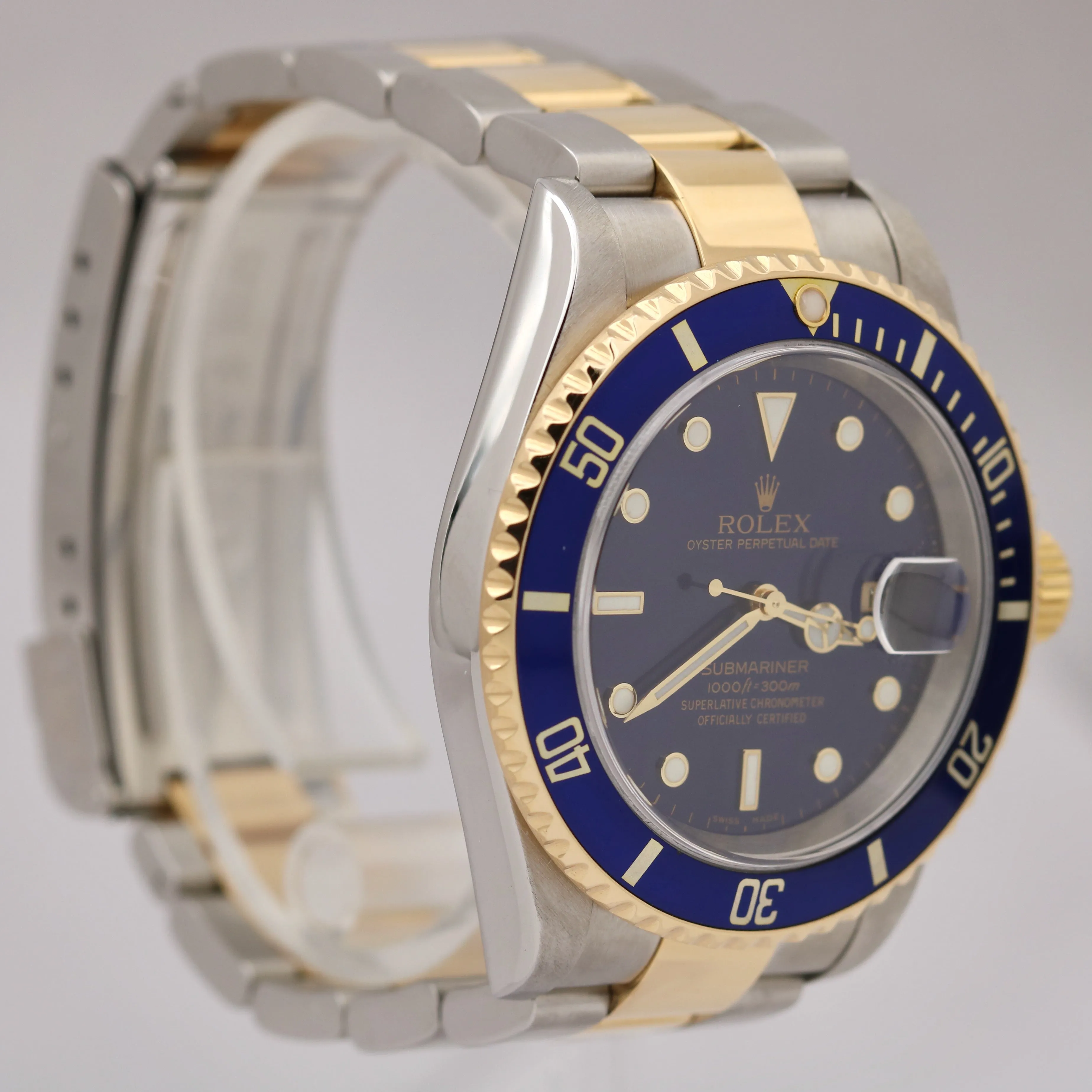 Rolex Submariner Date Two-Tone Gold Blue NO HOLES 40mm PAPERS Watch 16613 B P