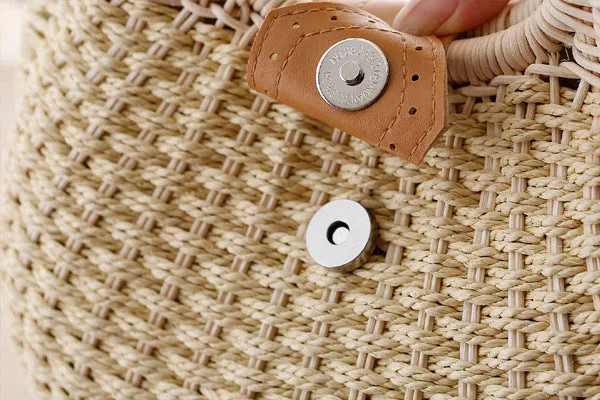 Rose – Round Woven Straw Bag with Vegan Leather Accent