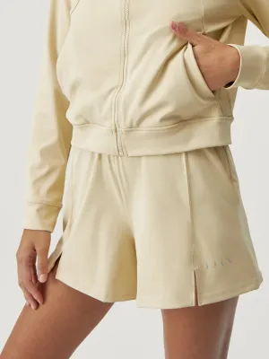 Short Naoko Oat Milk