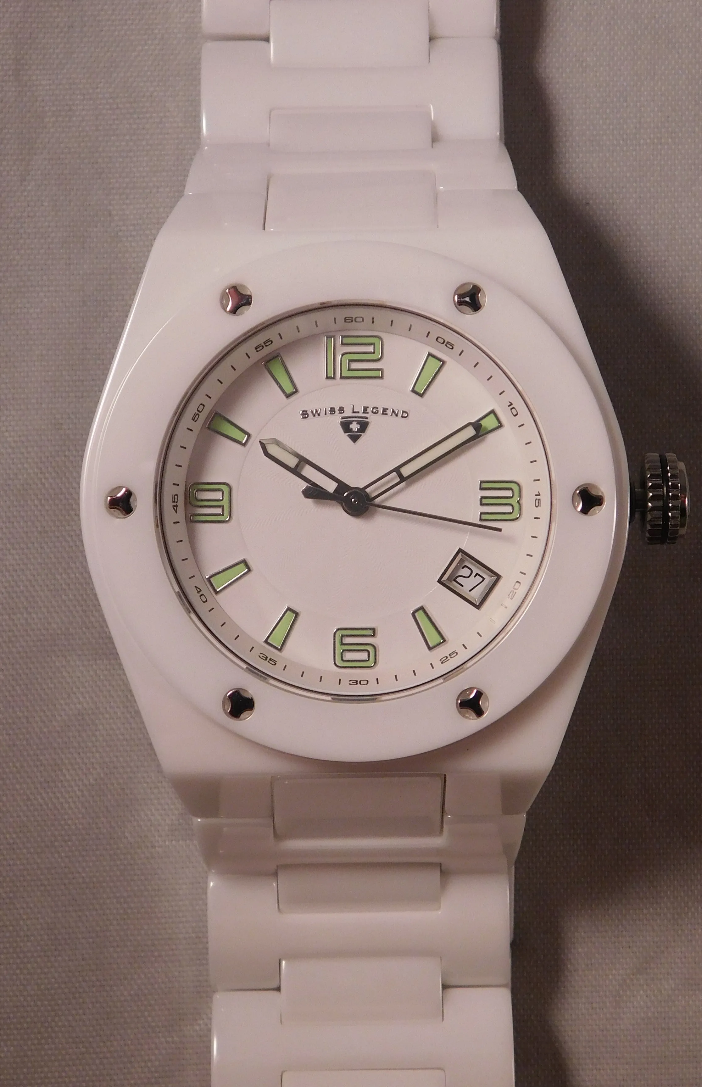 Swiss Legend Throttle White Ceramic Date New Battery Mens Watch....40mm