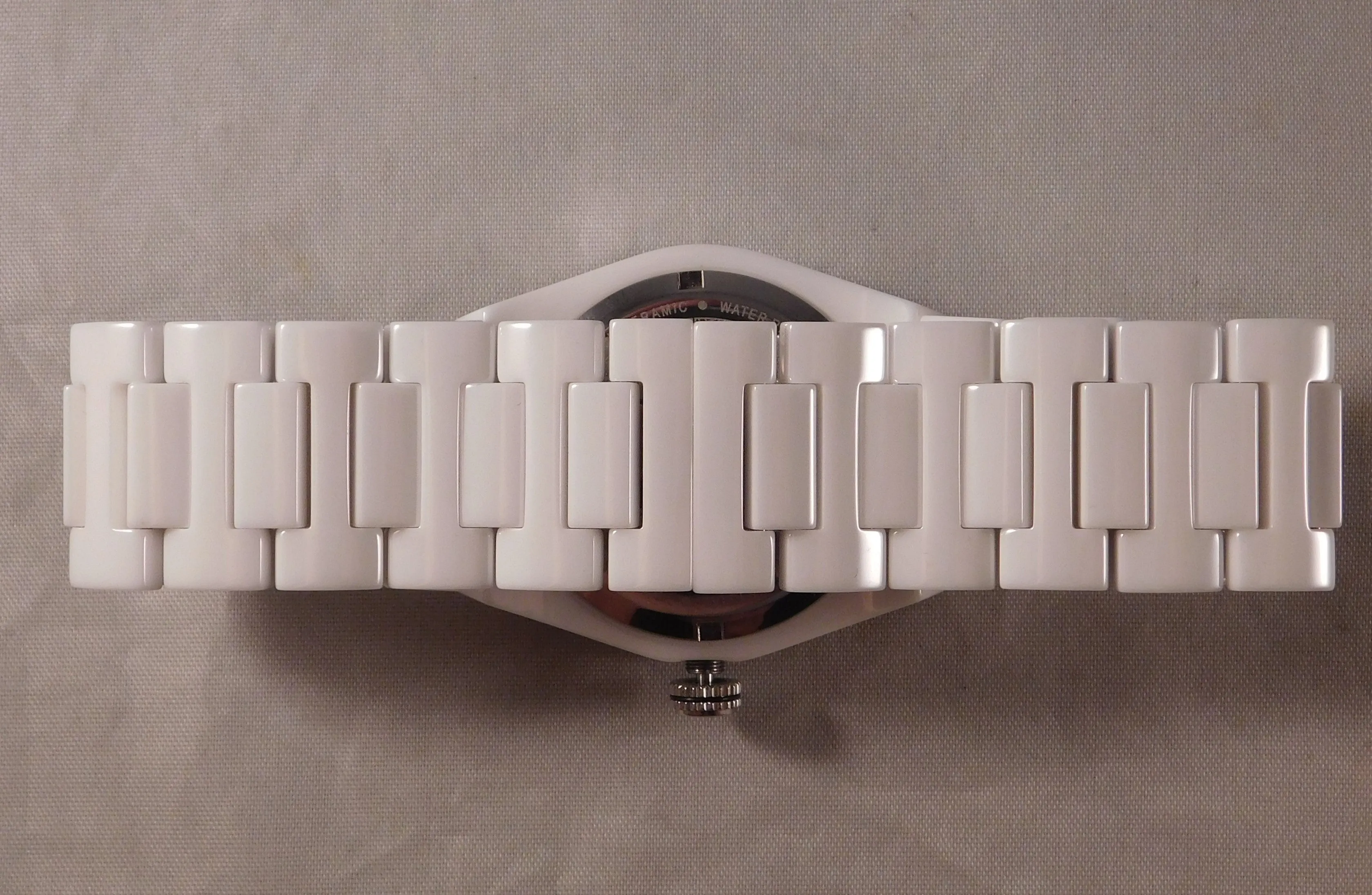 Swiss Legend Throttle White Ceramic Date New Battery Mens Watch....40mm