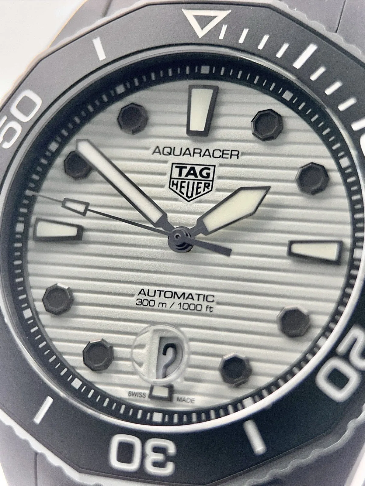 Tag Heuer Aquaracer Stainless Steel Lume Dial 43mm Automatic Men’s Watch WBP201D