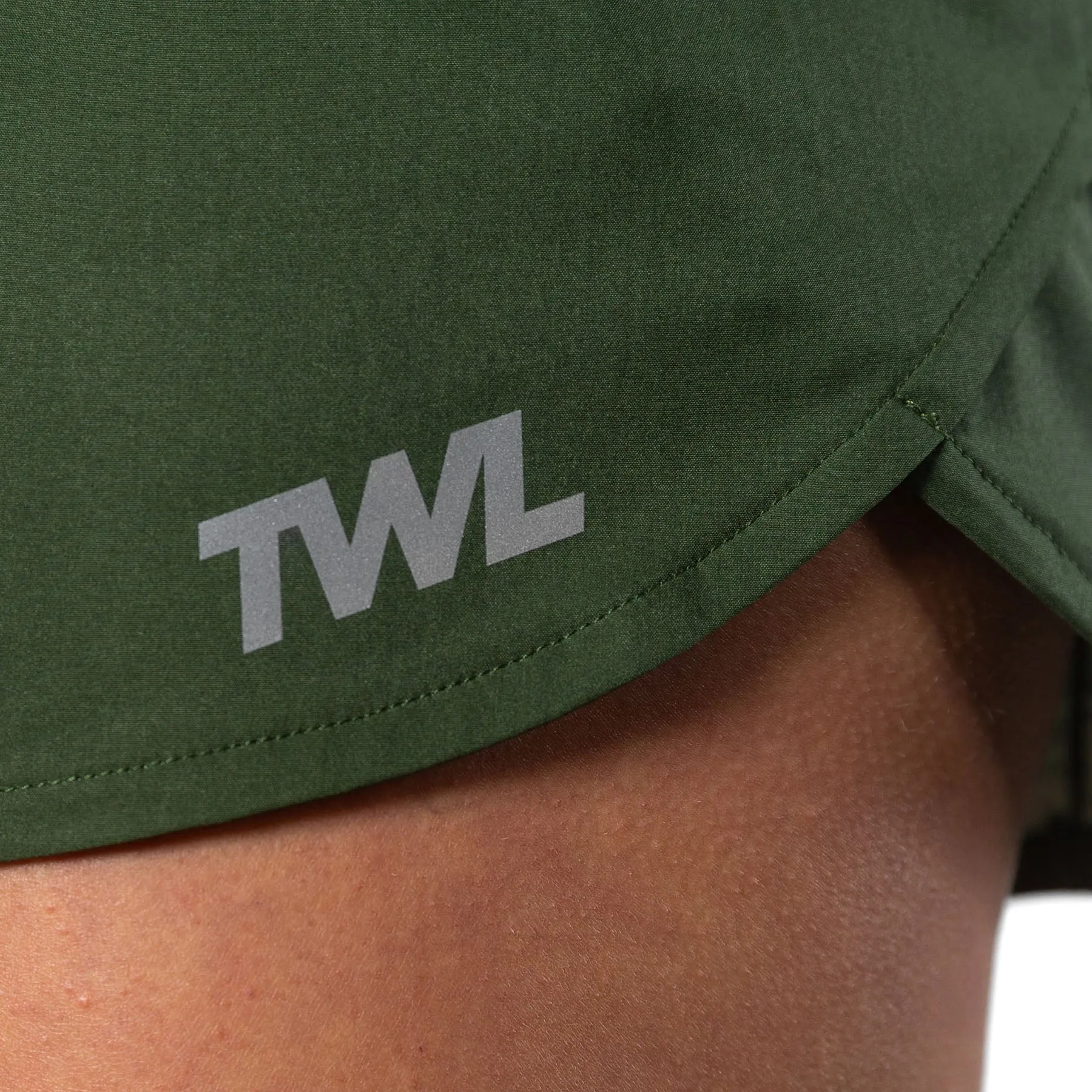 TWL - WOMEN'S MOTION SHORTS - DARK KHAKI