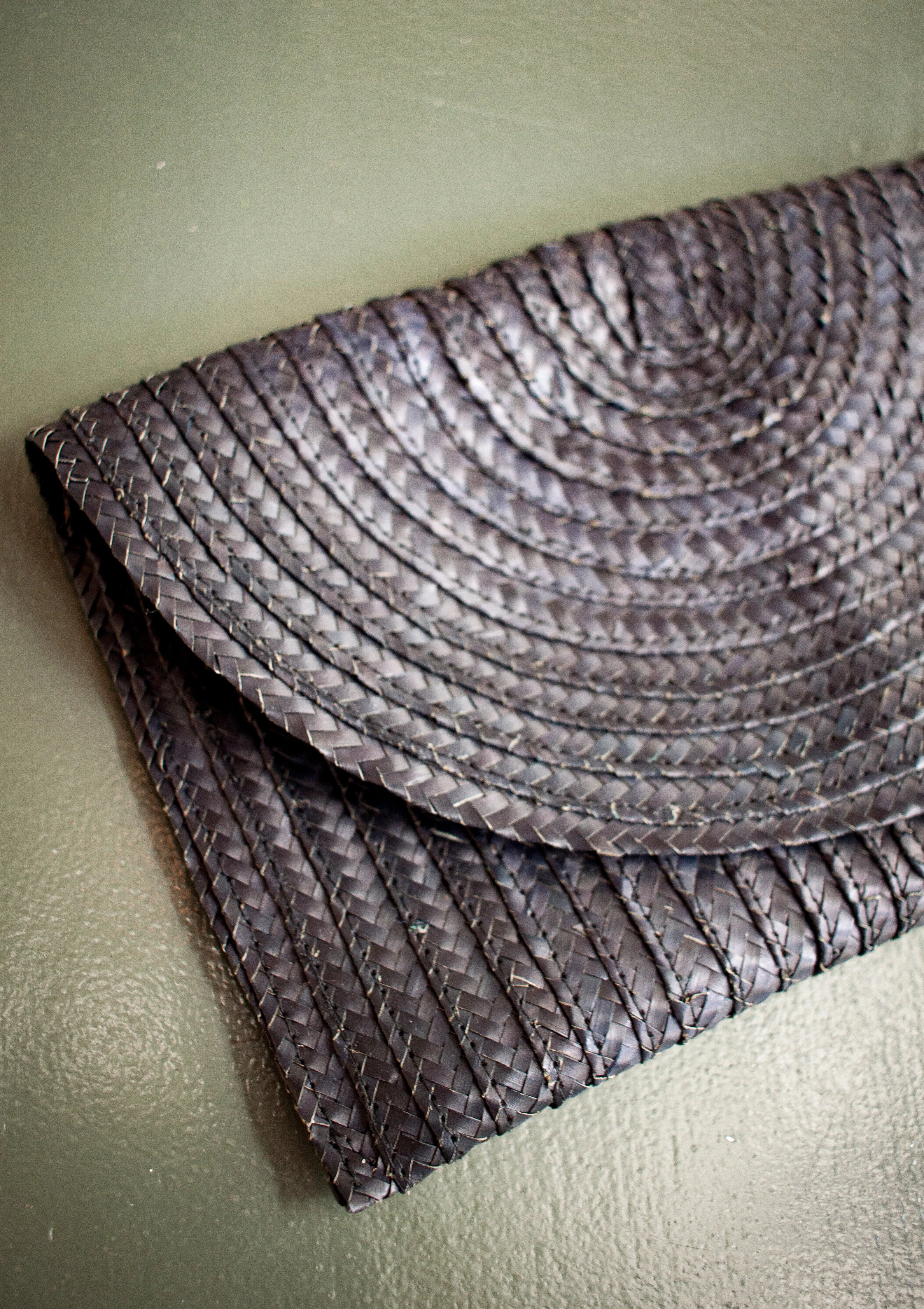 Weaved Straw Clutches