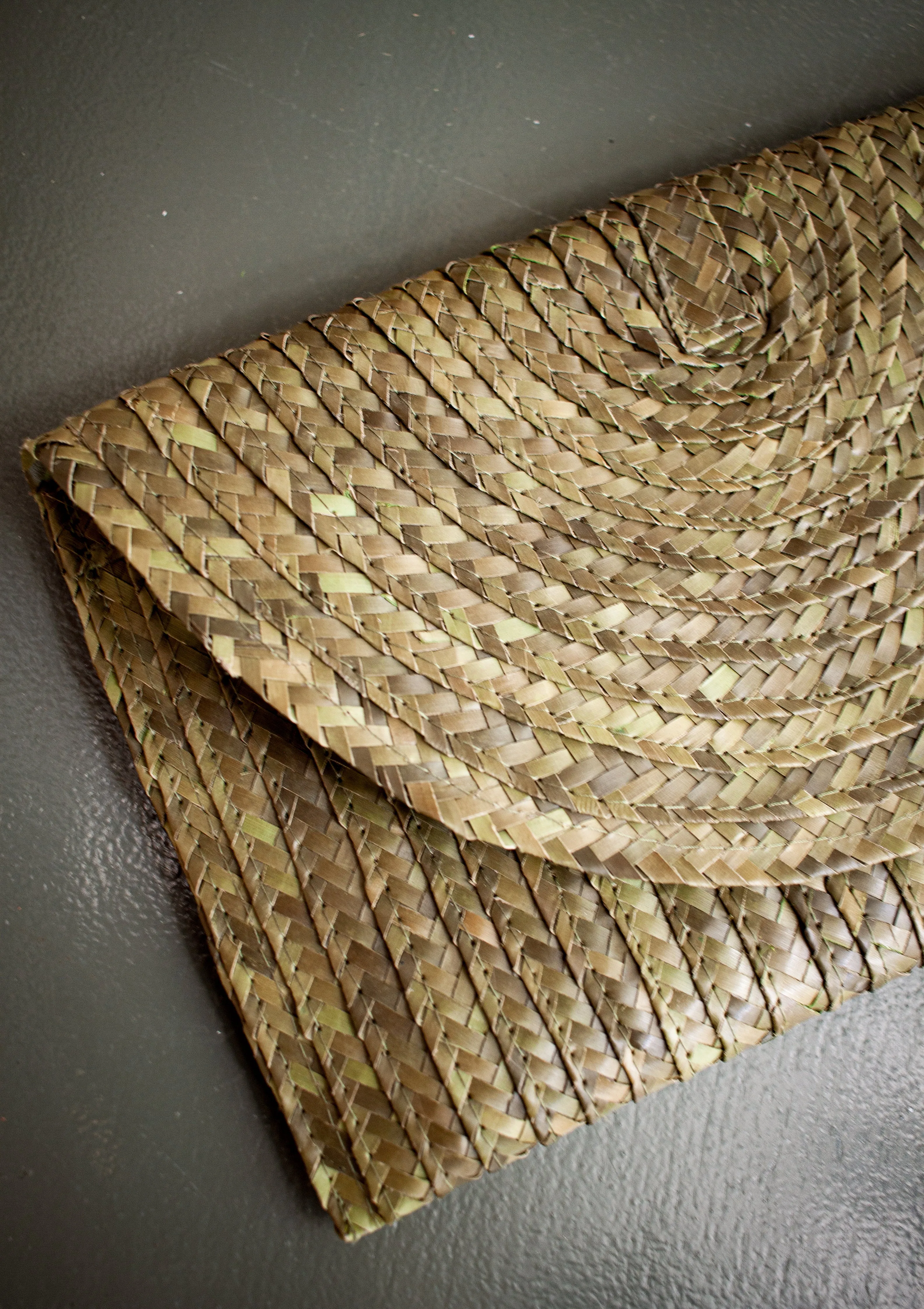 Weaved Straw Clutches