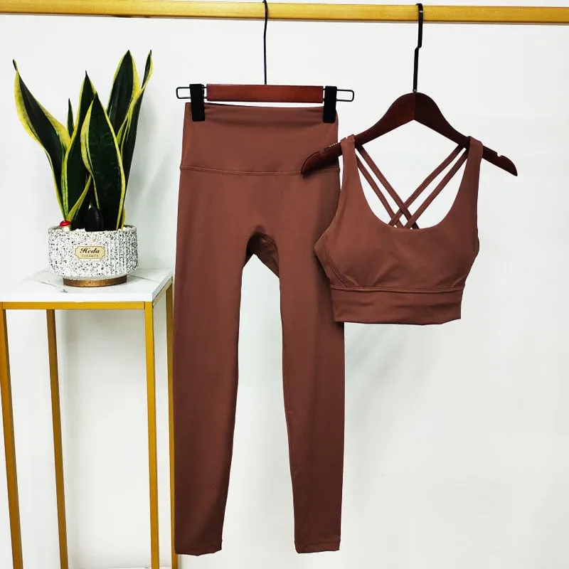 Yoga Sleeveless Gym Suit Set with Breathable Quick Dry Material for Women