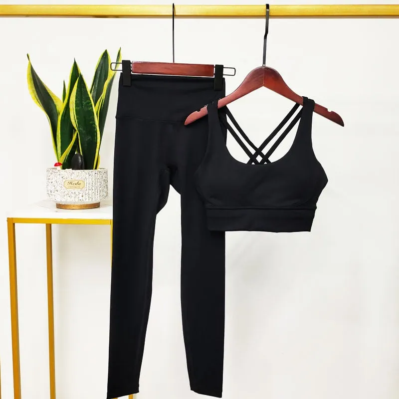 Yoga Sleeveless Gym Suit Set with Breathable Quick Dry Material for Women