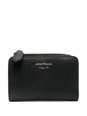 Zipped bifold wallet