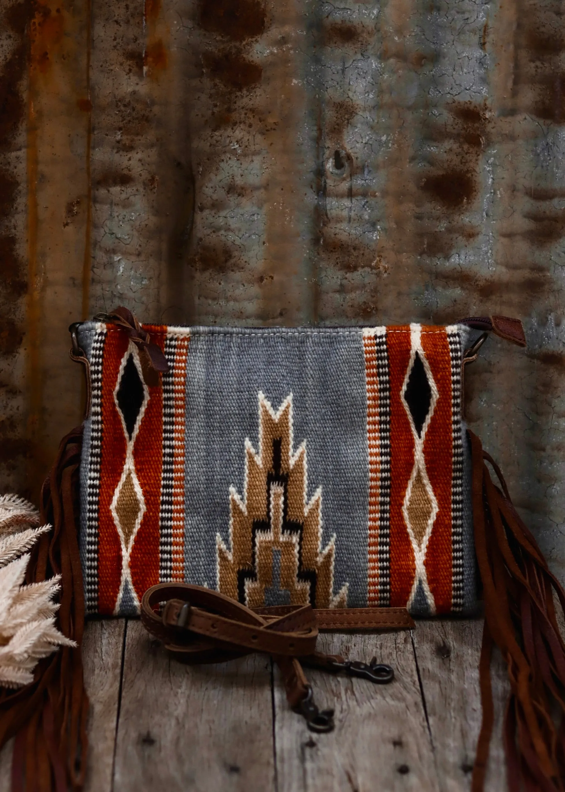 Zoe Saddle Blanket Crossbody Bag in Grey/ Rust